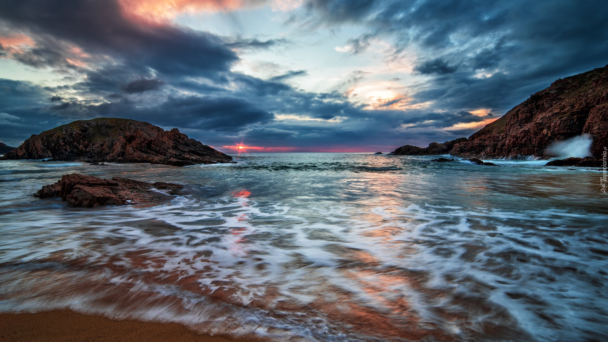 Morze, Skały, Chmury, Plaża, Boyeeghter Strand, Murder Hole Beach, Hrabstwo Donegal, Irlandia