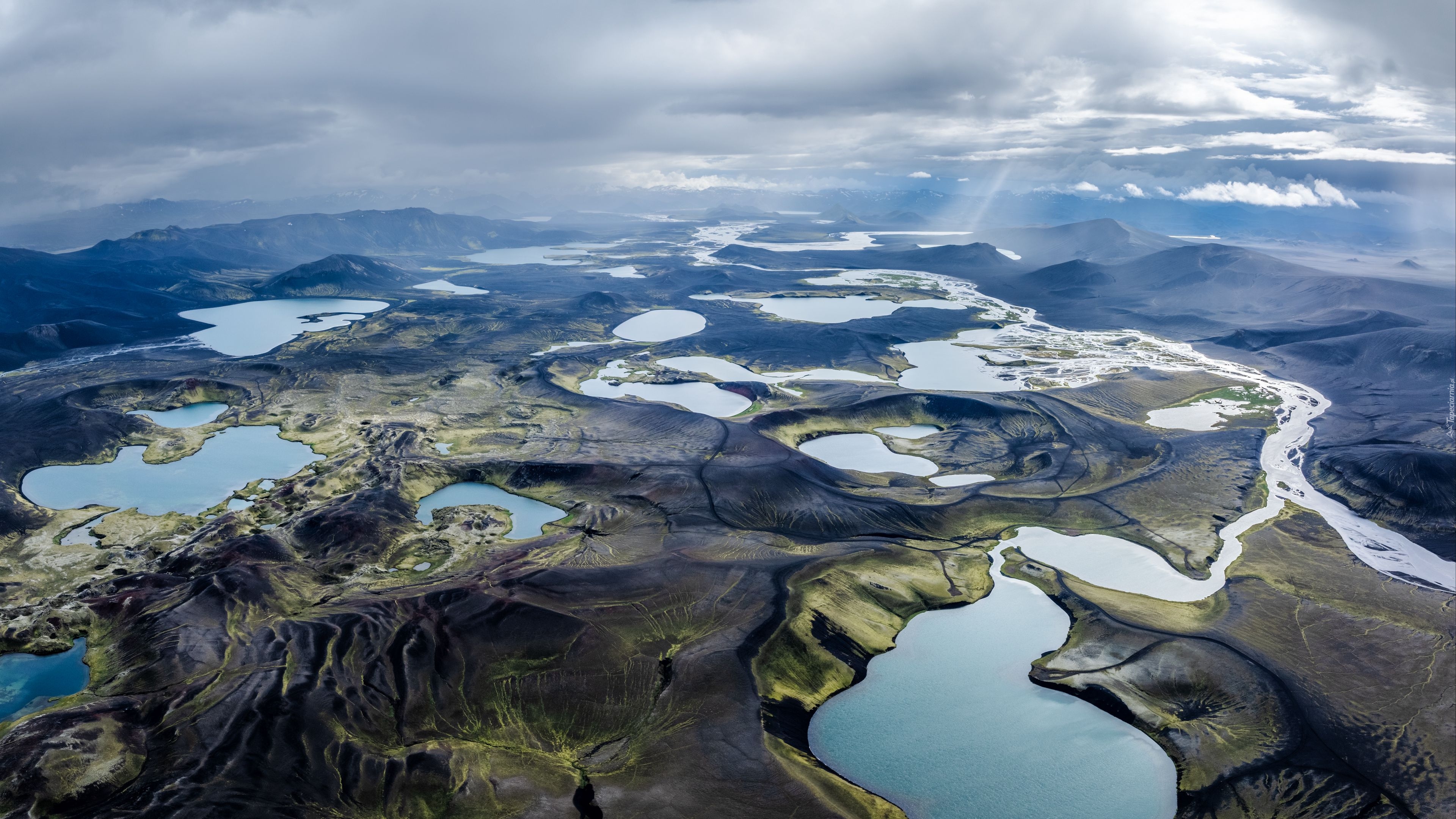 Islandia, Jeziora, Chmury Z lotu ptaka, Góry
