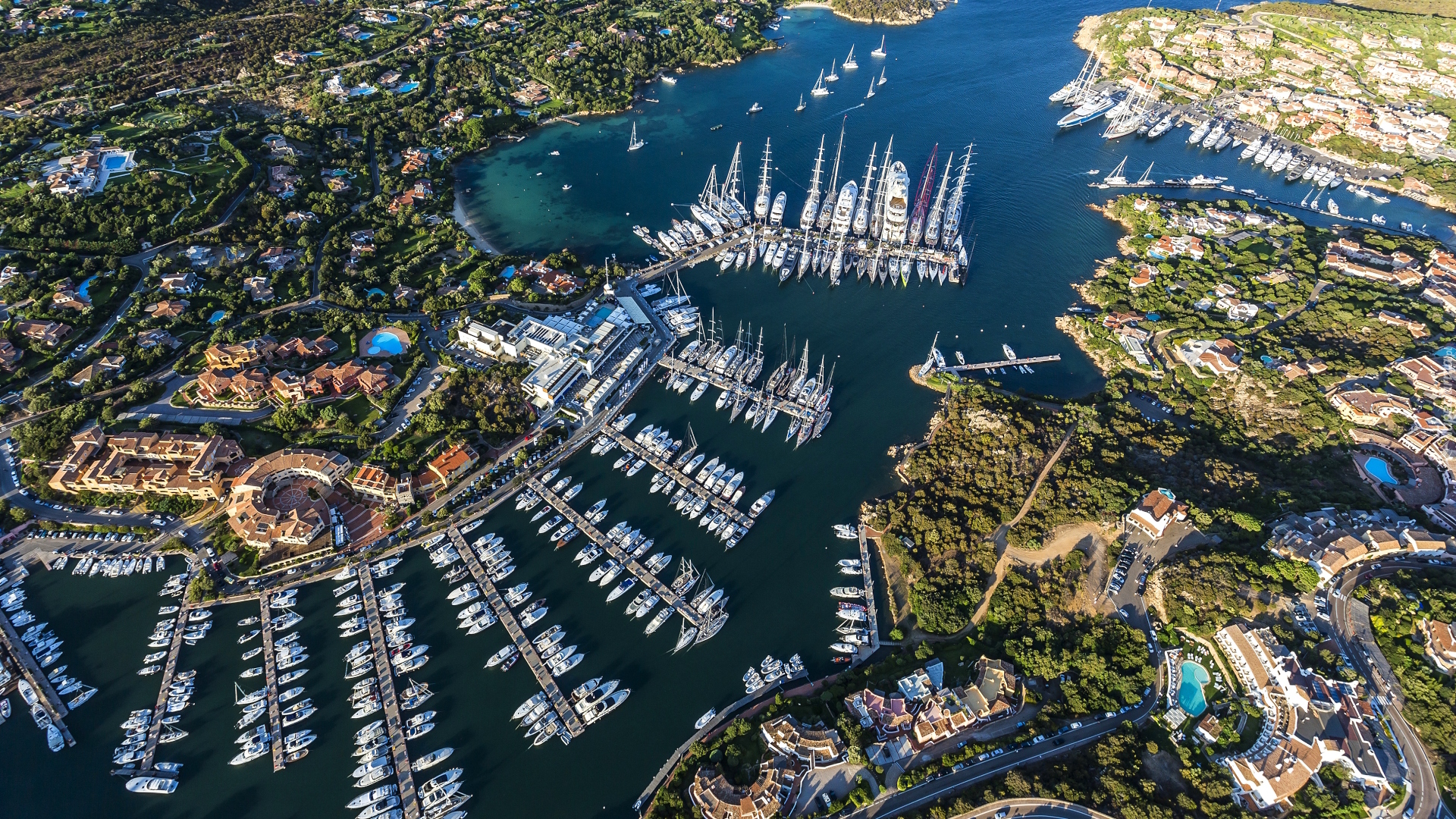 Port jachtowy, Marina, Przystań, Z lotu ptaka, Porto Cervo, Sardynia, Włochy