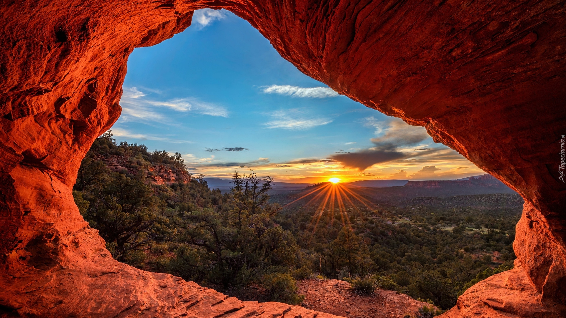 Stany Zjednoczone, Arizona, Sedona, Czerwone, Skały, Drzewa, Promienie słońca