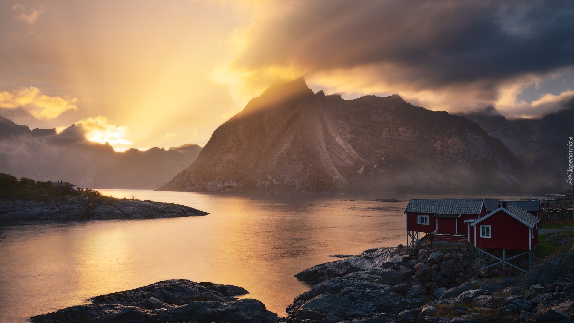 Morze, Góry, Zachód słońca, Domy, Hamnoy, Lofoty, Norwegia