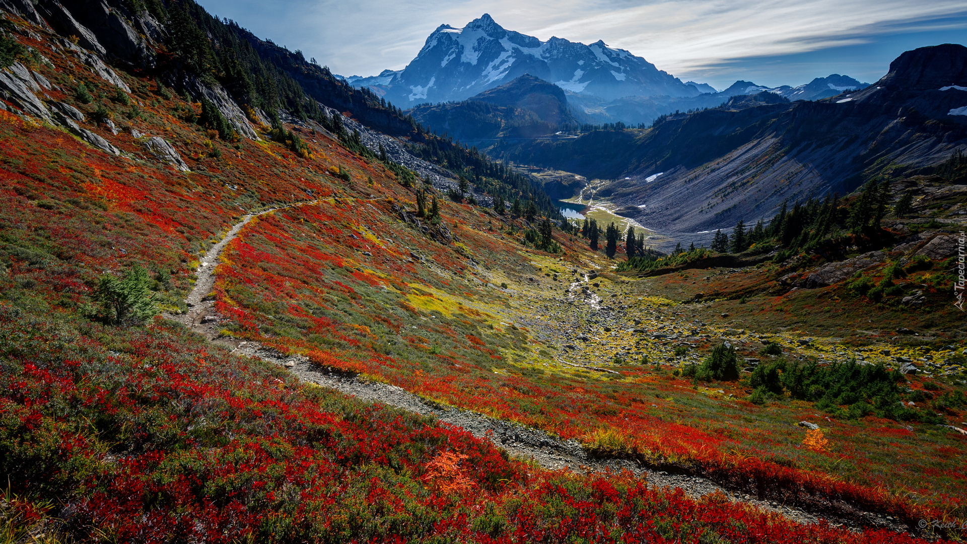 Jesień, Góry Kaskadowe, Góra, Mount Shuksan, Dolina, Ścieżka, Szlak, Chain Lakes Loop, Park Narodowy Gór Kaskadowych, Stan Waszyngton, Stany Zjednoczone