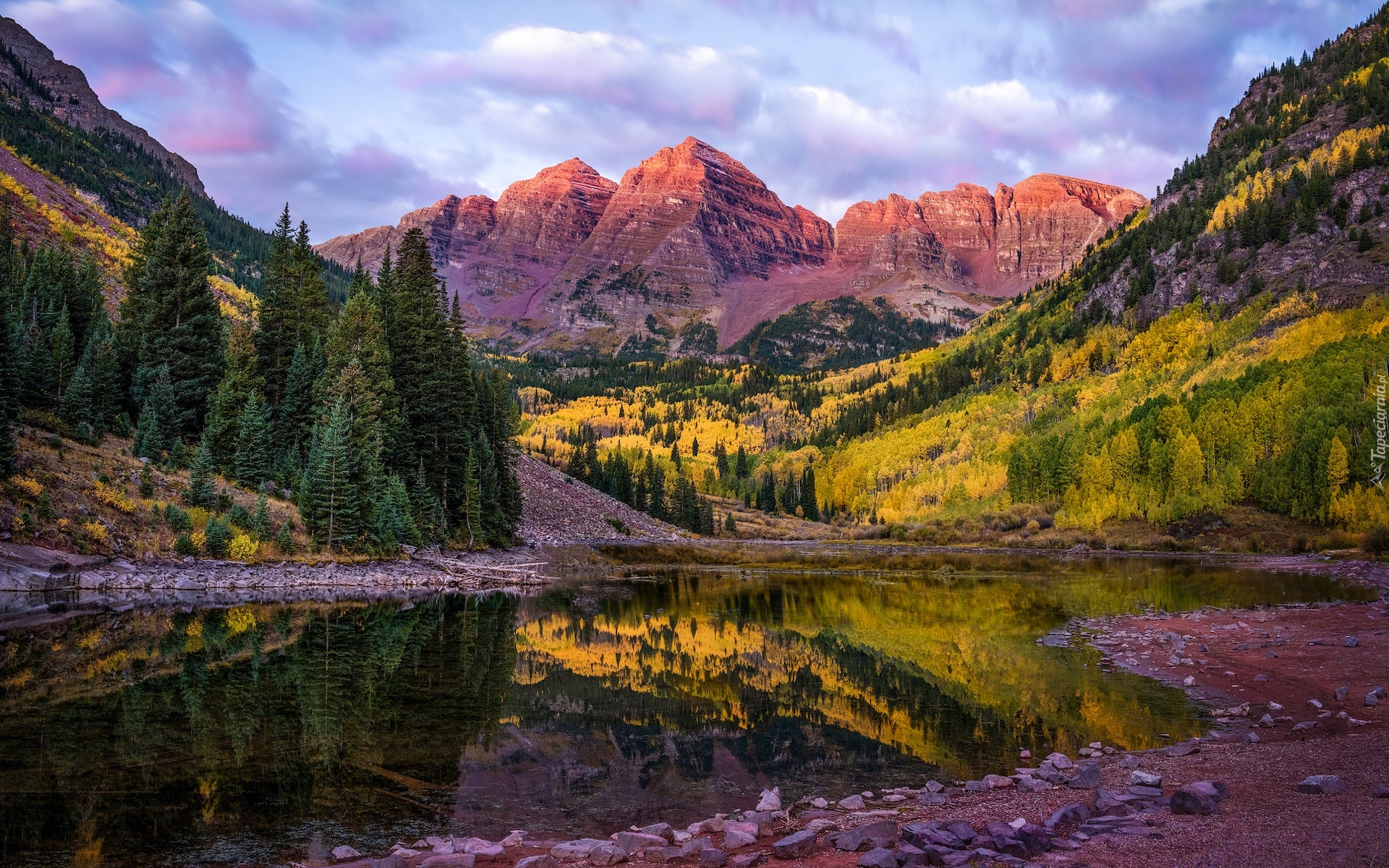 Góry Skaliste, Szczyty, Maroon Bells, Jezioro, Maroon Lake, Odbicie, Drzewa, Kolorado, Stany Zjednoczone