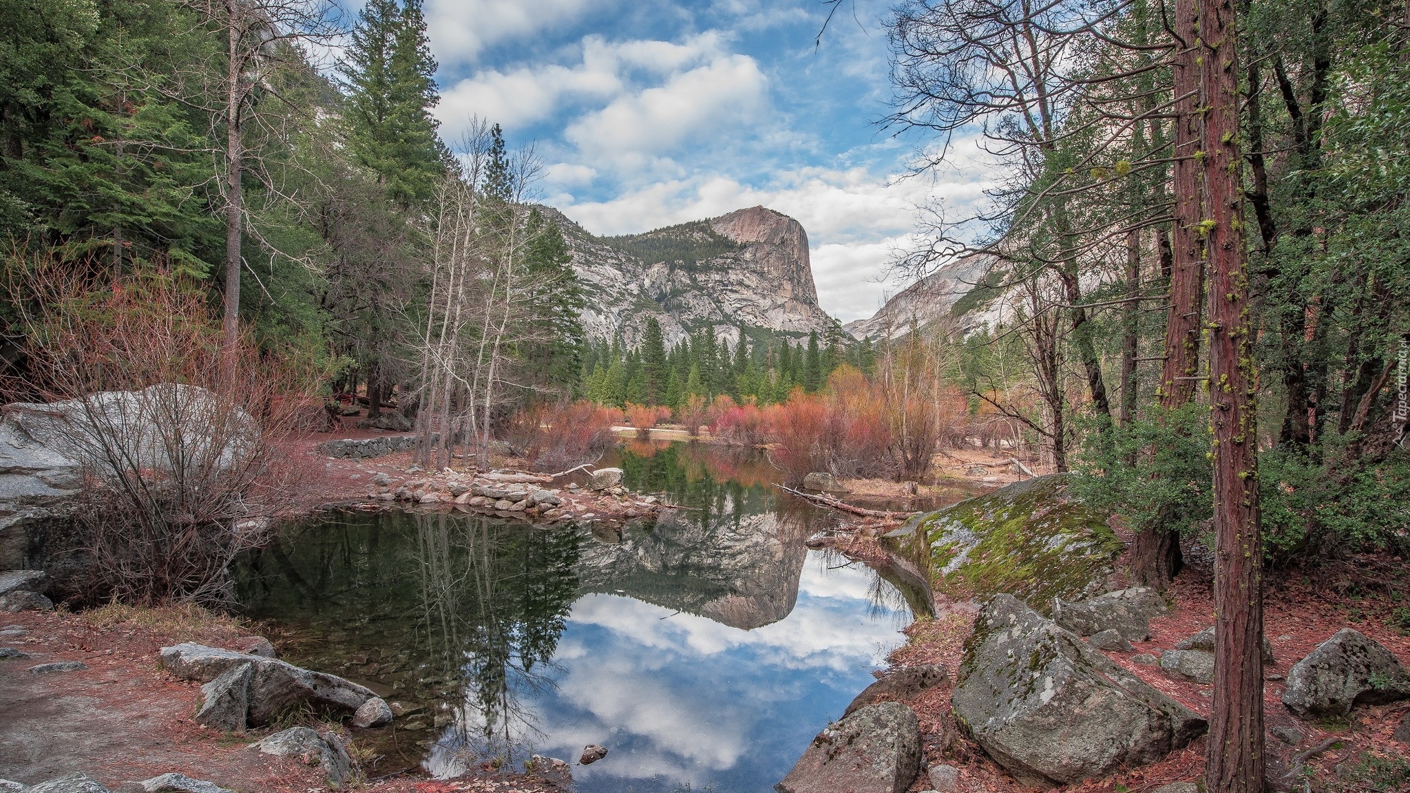 Park Narodowy Yosemite, Góry, Szczyt Half Dome, Skały, Drzewa, Jezioro Mirror Lake, Stan Kalifornia, Stany Zjednoczone