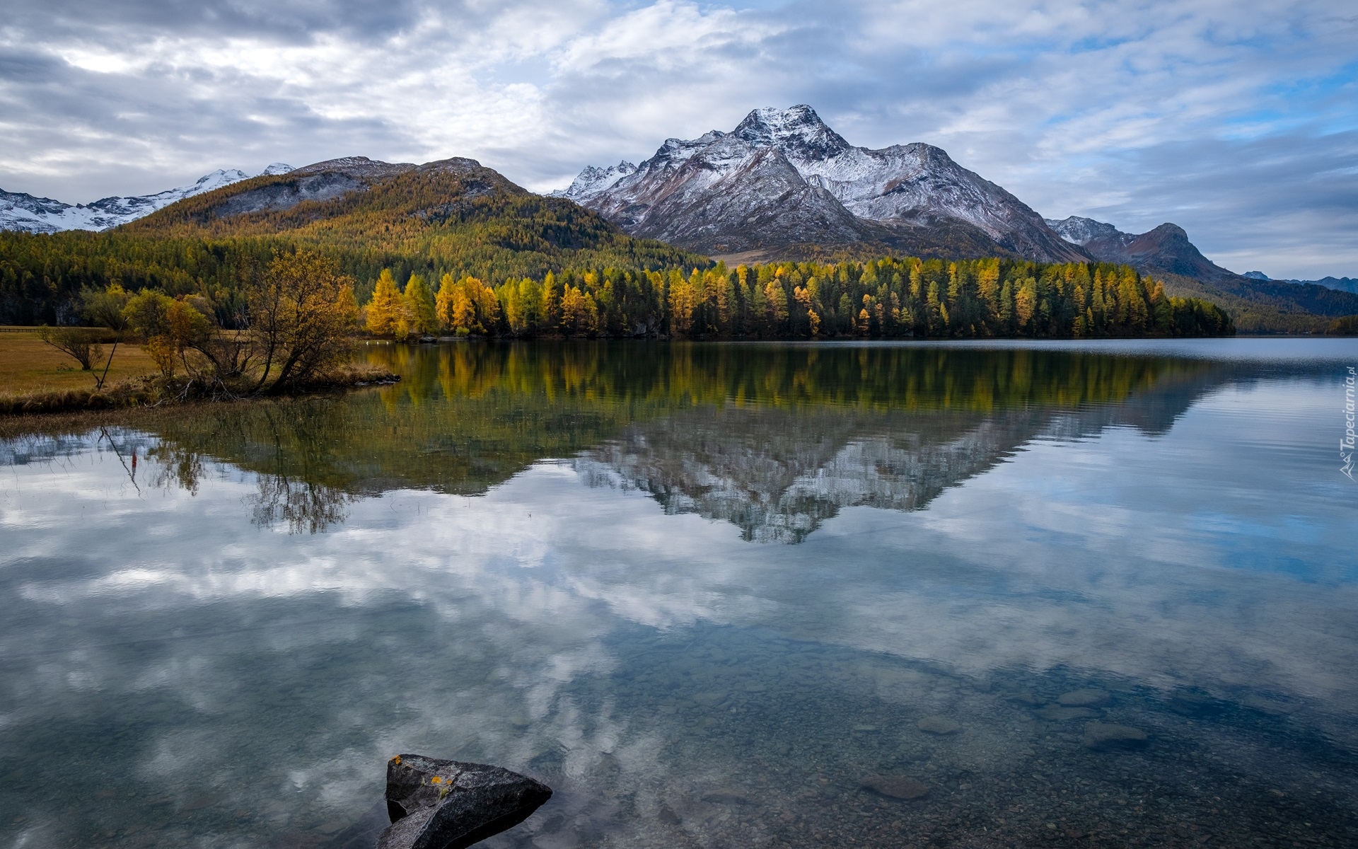 Szwajcaria, Dolina Engadyna, Góry, Jezioro, Silsersee, Las, Drzewa, Chmury, Odbicie