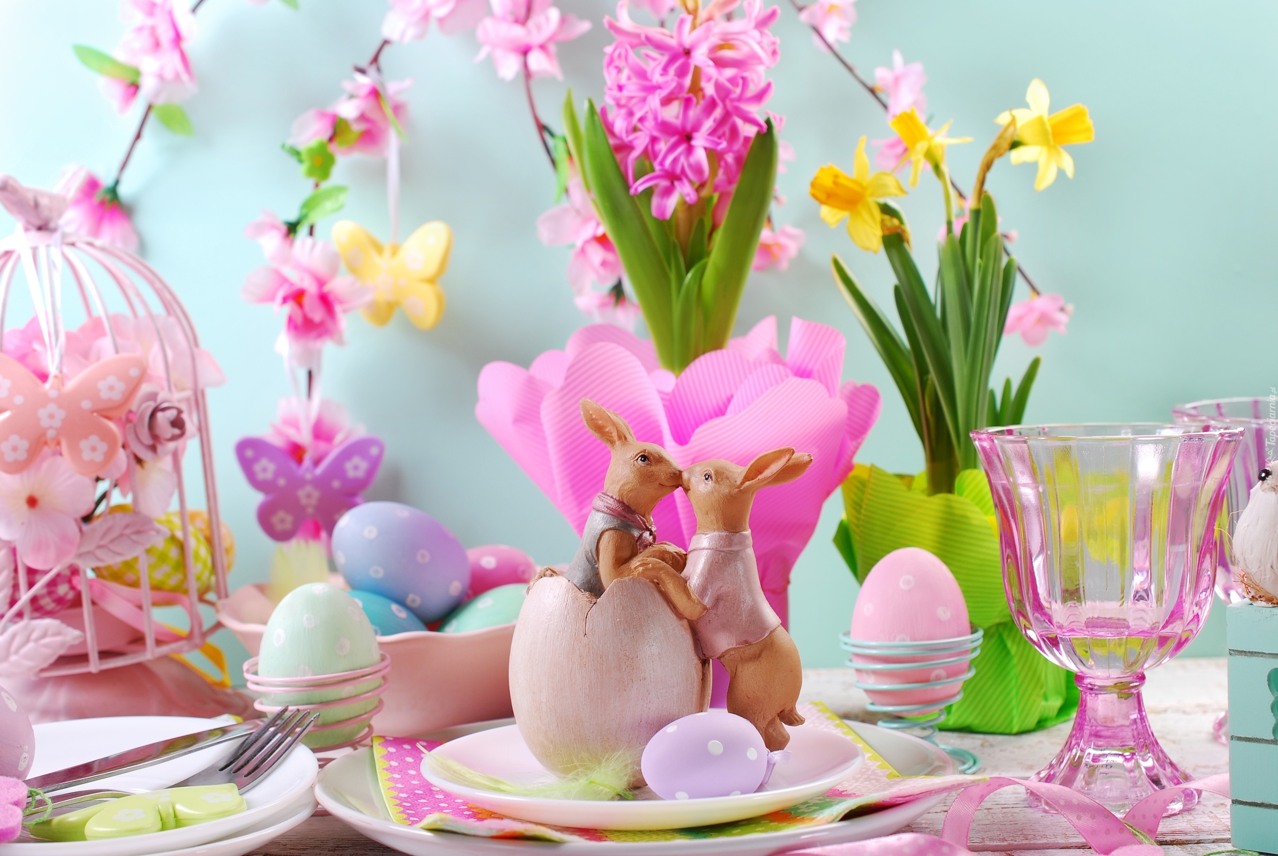 Wielkanoc, Jajka, Pisanki, Kwiaty, Figurka, Zajączki