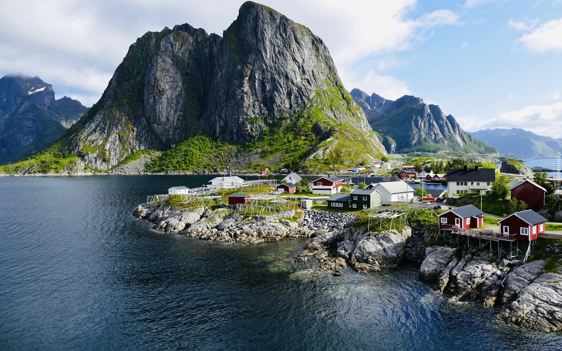 Norwegia, Wioska Reine, Góry, Skały, Morze, Domy