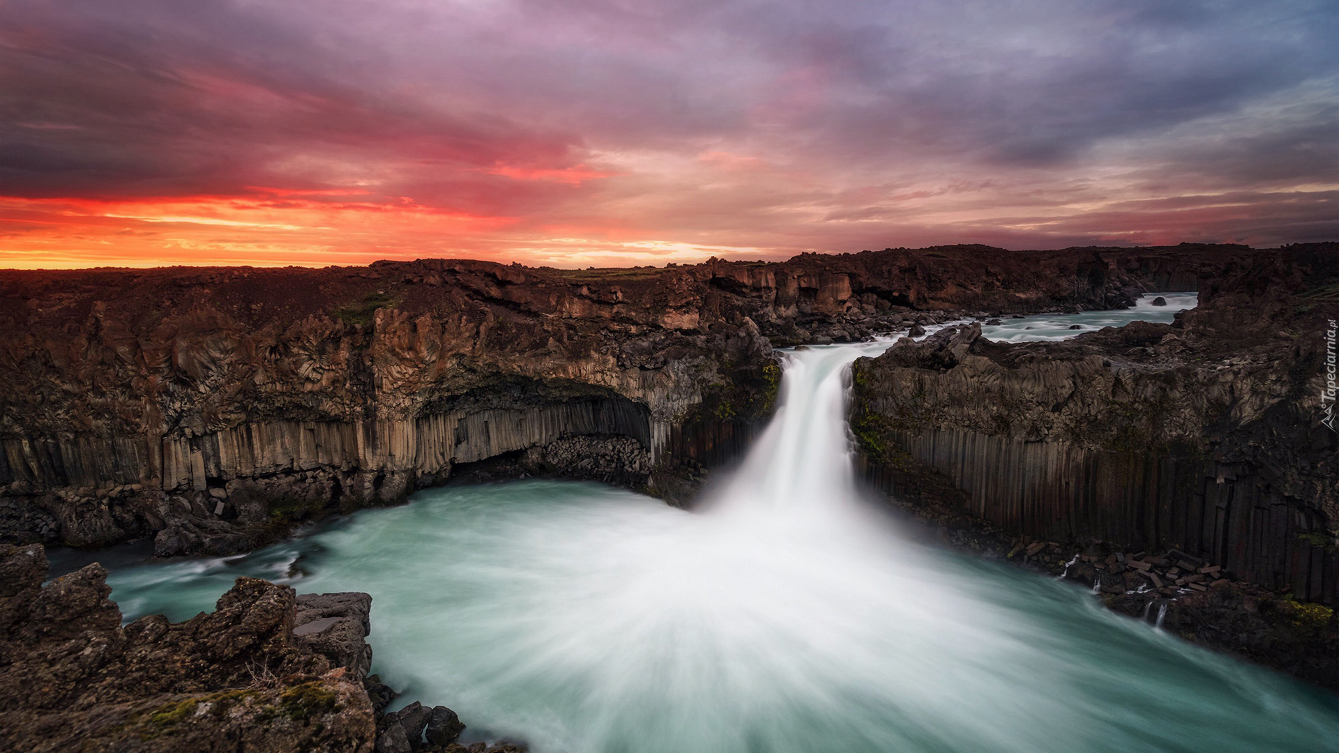 Islandia, Wodospad Aldeyjarfoss, Skały, Bazaltowe, Zachód słońca