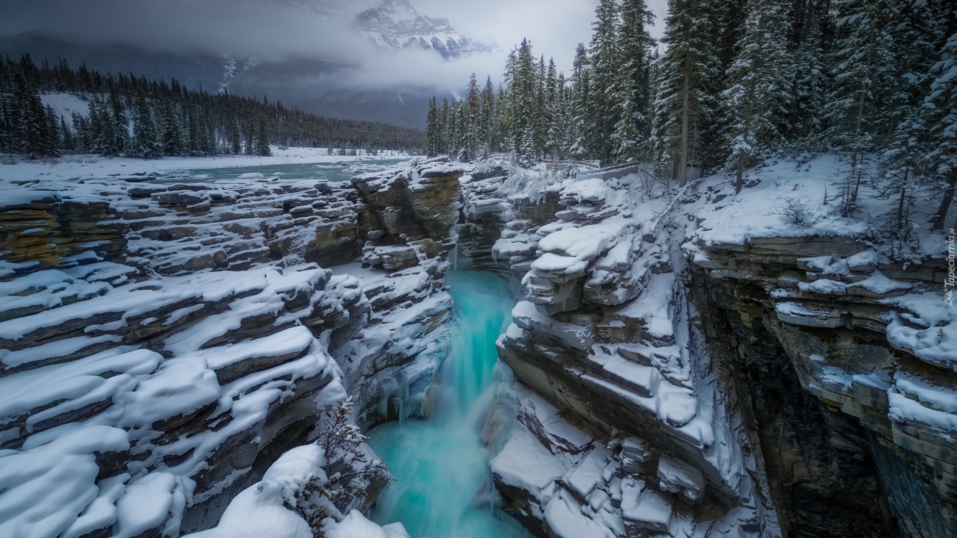 Zima, Park Narodowy Jasper, Skały, Rzeka Athabasca, Wodospad, Alberta, Kanada