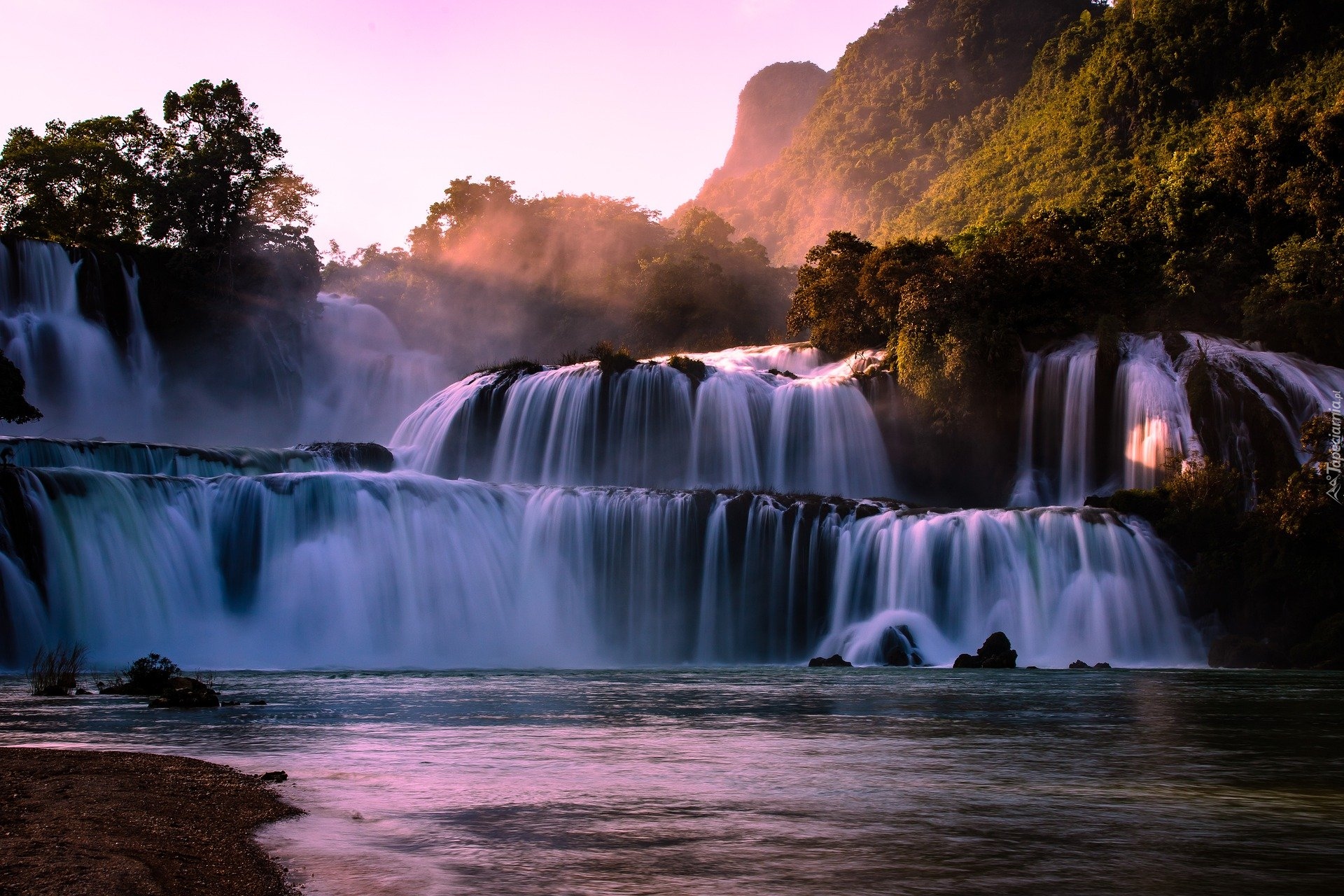 Wodospad, Ban Gioc Waterfall, Wietnam