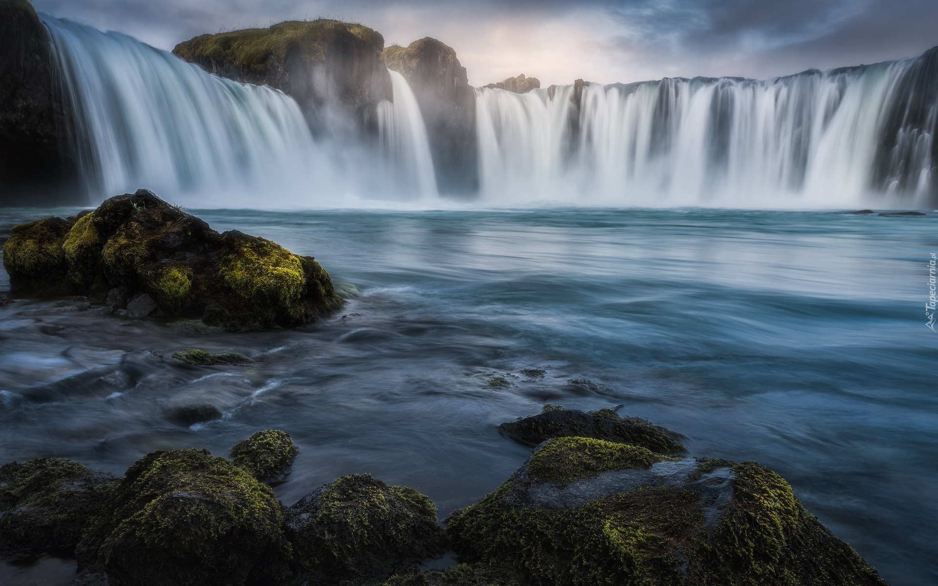 Islandia, Wodospad, Godafoss, Skały