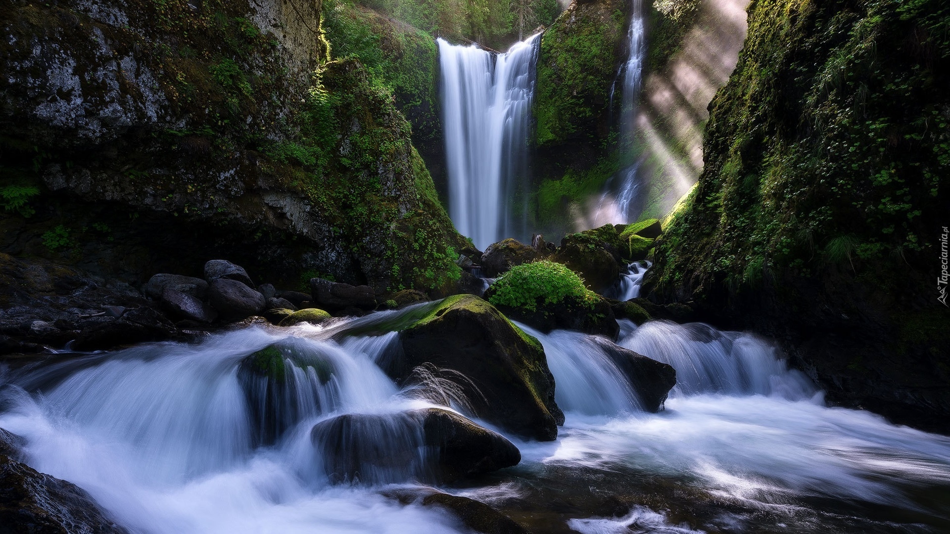 Omszone, Skały, Wodospad, Creek Falls, Rzeka, Przebijające słońce, Waszyngton, Stany Zjednoczone