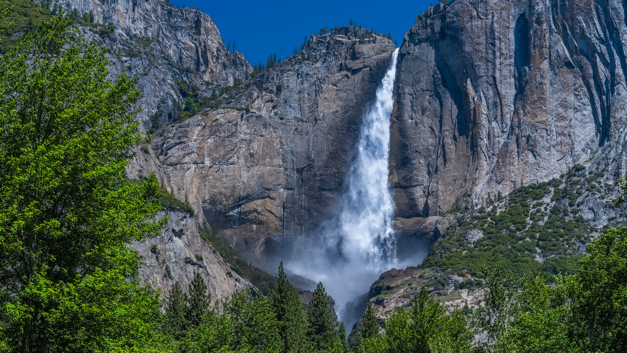 Góry, Drzewa, Wodospad, Upper Yosemite Falls, Park Narodowy Yosemite, Kalifornia, Stany Zjednoczone