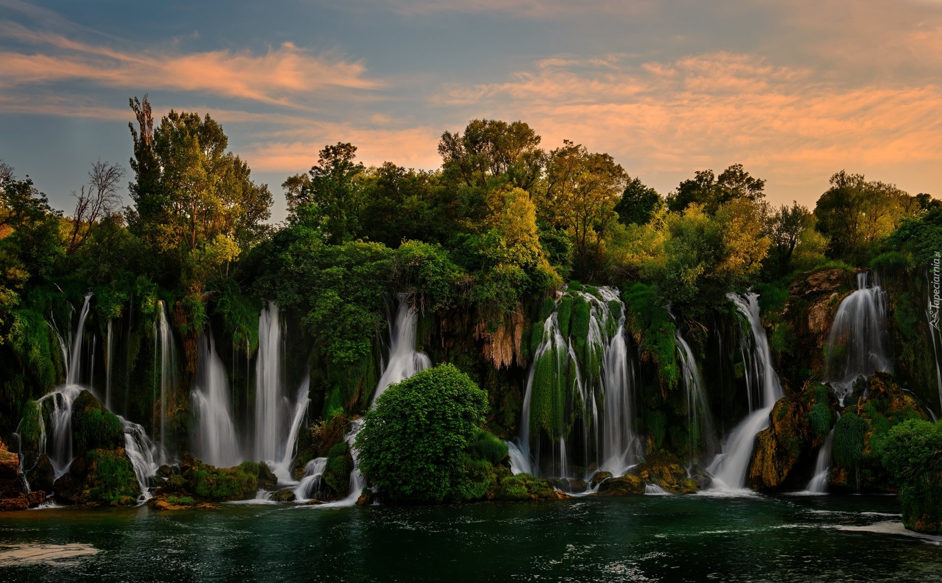 Wodospady Kravica, Rzeka, Drzewa, Roślinność, Bośnia i Hercegowina