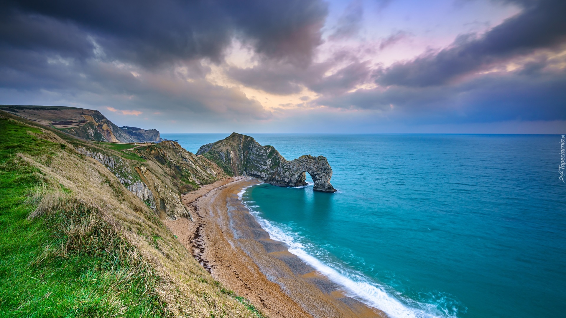 Anglia, Hrabstwo Dorset, Morze, Wybrzeże Jurajskie, Skała, Łuk wapienny, Durdle Door, Chmury