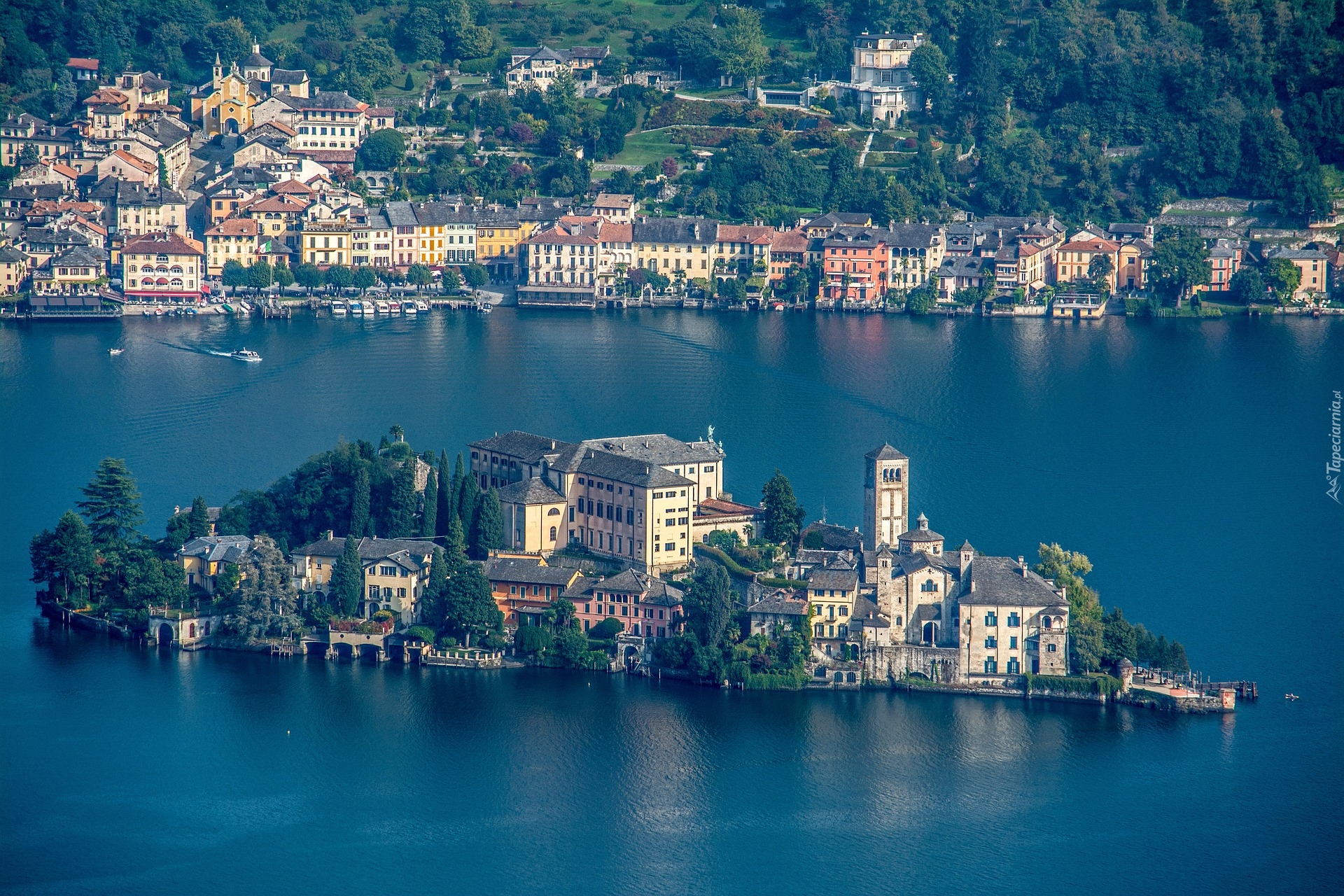 Domy, Jezioro, Lago Orta, Bazylika San Giulio, Wyspa San Giulio, Piemont, Włochy