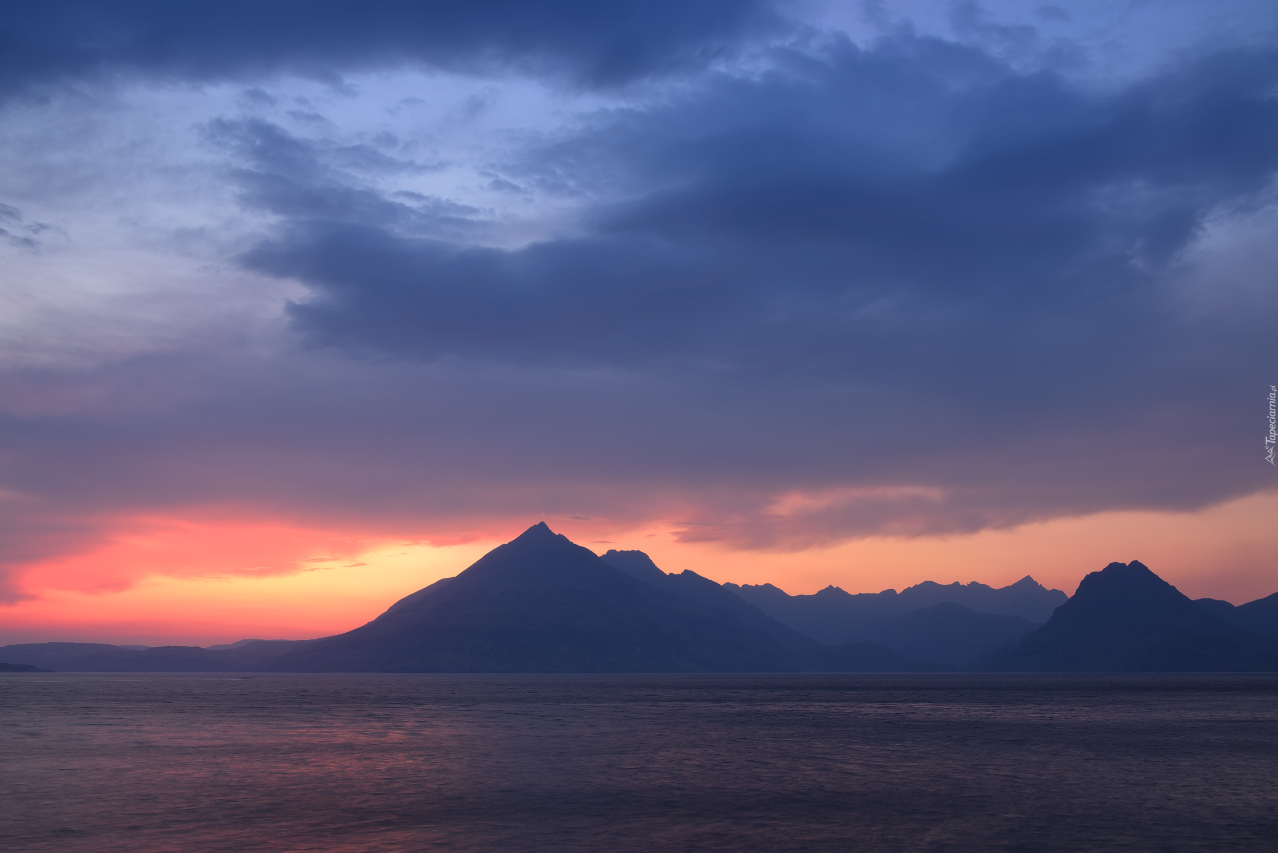 Morze, Skały, Góry, Zachód słońca, Wyspa Skye, Szkocja