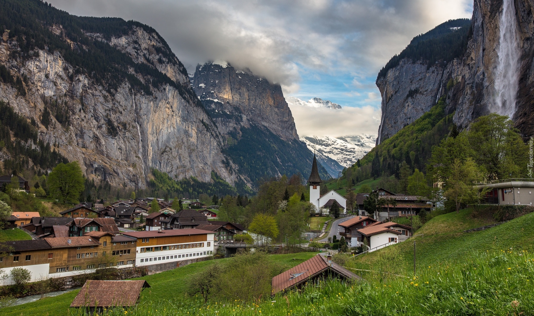 Góry, Domy, Szwajcaria, Kanton Berno, Miejscowość Lauterbrunnen