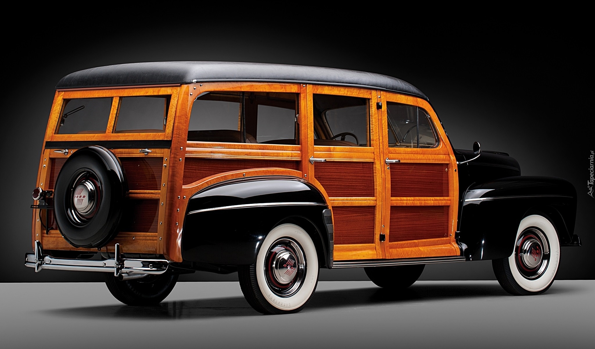 Zabytkowy, Ford V8 Super Deluxe Station Wagon, 1946