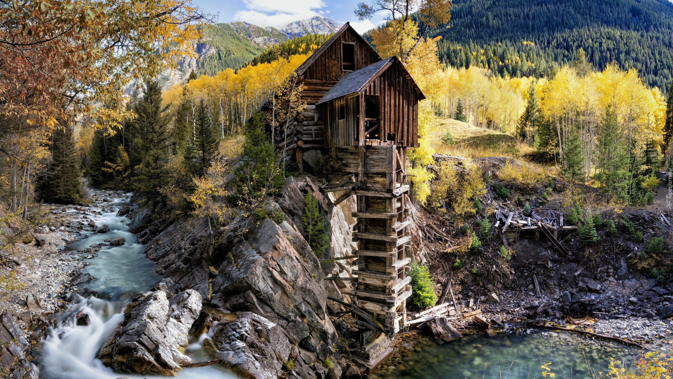 Stany Zjednoczone, Stan Kolorado, Jesień, Młyn Crystal Mill, Rzeka Crystal River, Skały