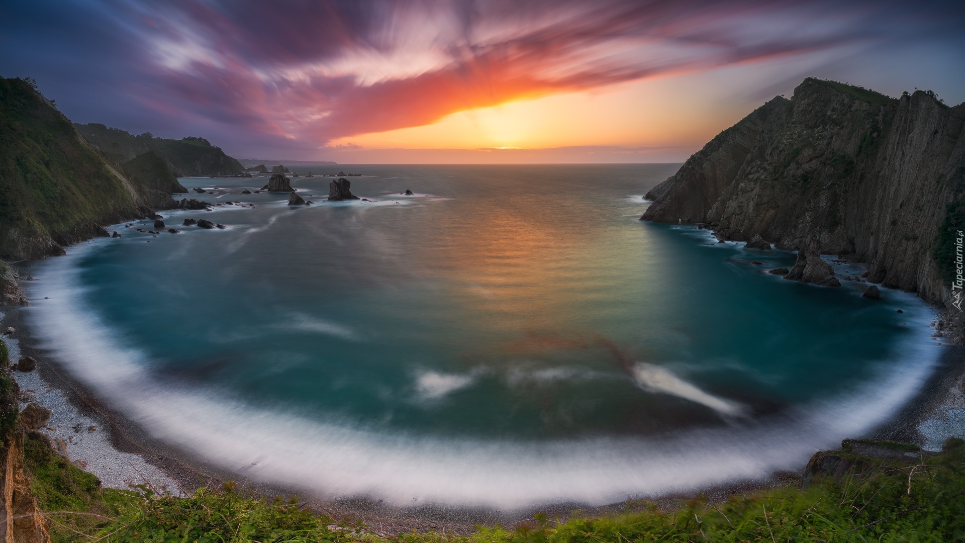 Morze, Zatoka, Zachód słońca, Skały, Góry, Plaża, Playa del Silencio, Hiszpania