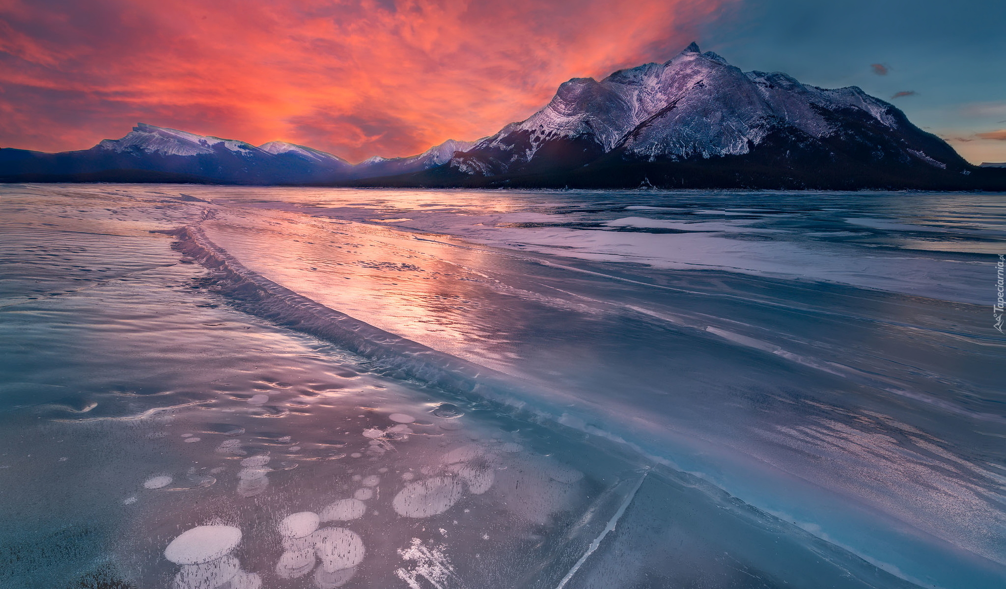 Zima, Zamarznięte, Jezioro, Abraham Lake, Góry, Wschód słońca, Prowincja Alberta, Kanada