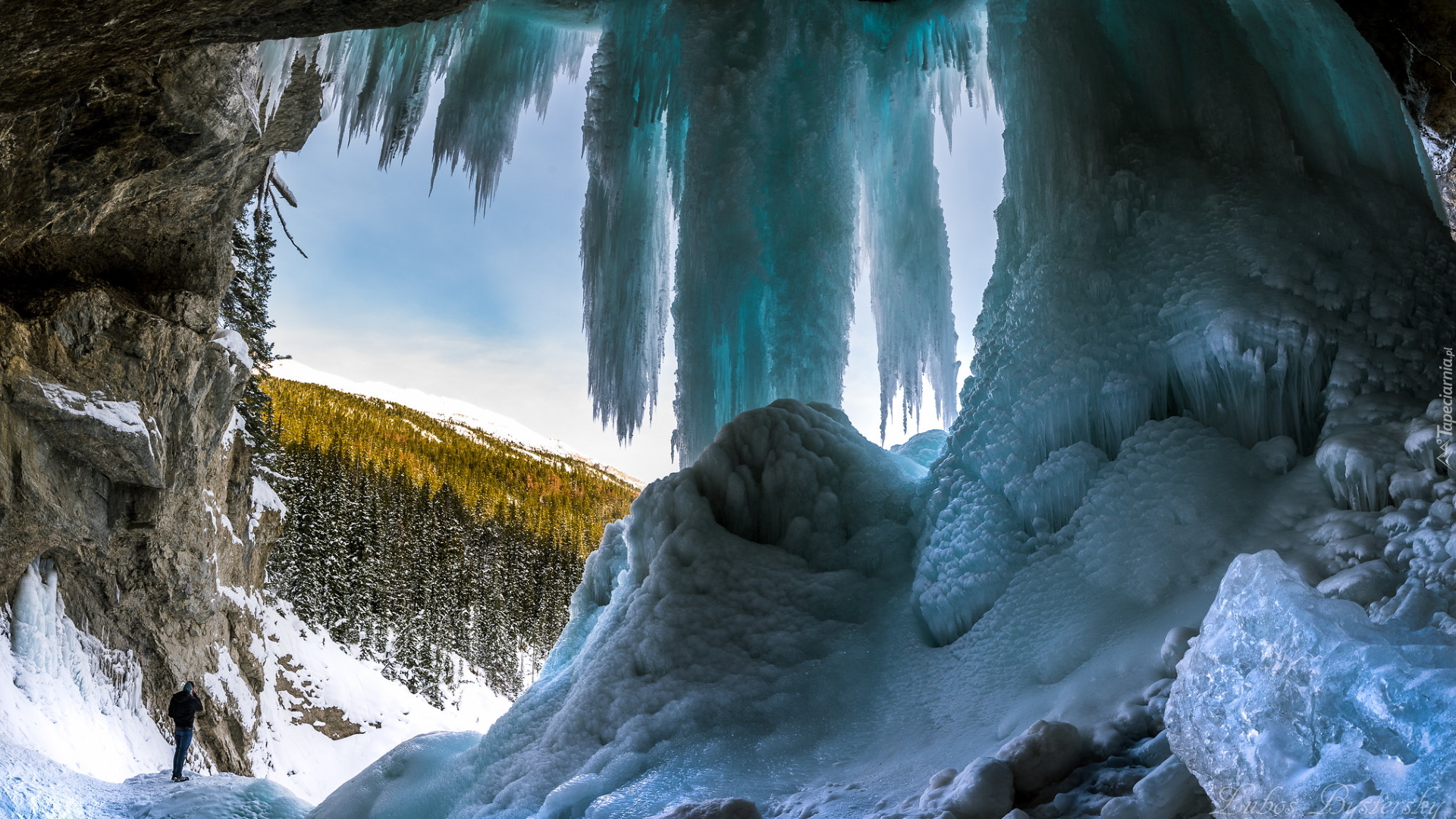 Zima, Zamarznięty, Wodospad, Panther Falls, Sople, Skały, Park Narodowy Jasper, Prowincja Alberta, Kanada