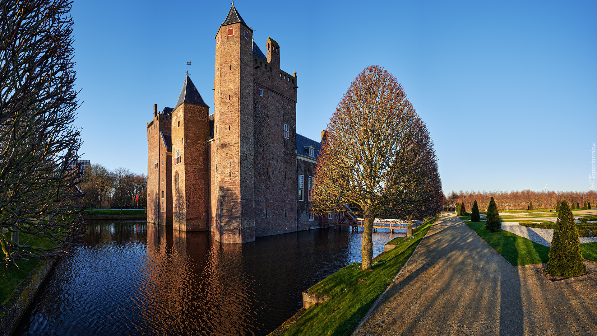 Holandia, Miasto, Heemskerk, Zamek Assumburg, Staw, Drzewa