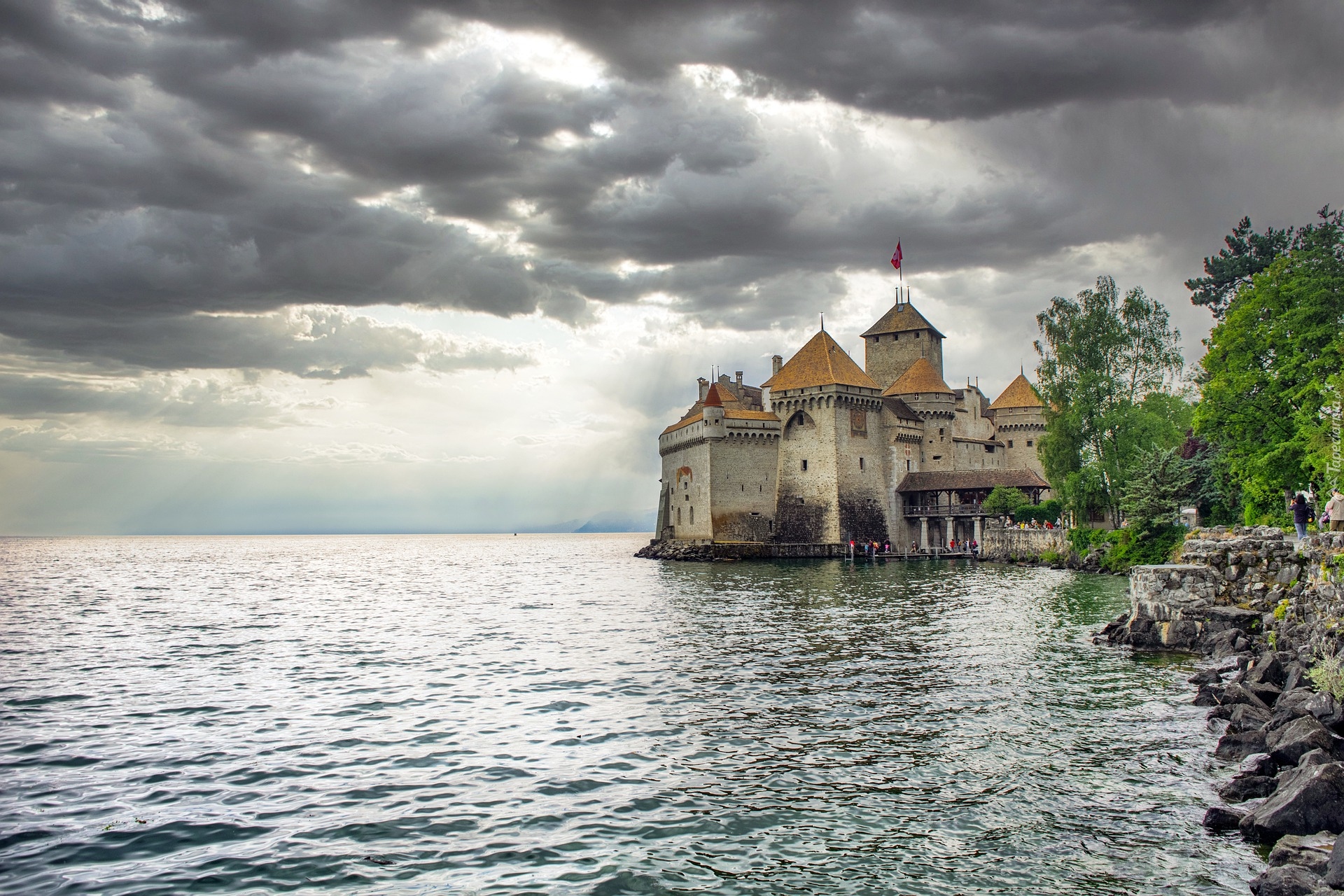 Zamek, Chateau Chillon, Skała, Jezioro Genewskie, Ciemne, Chmury, Kanton Vaud, Szwajcaria