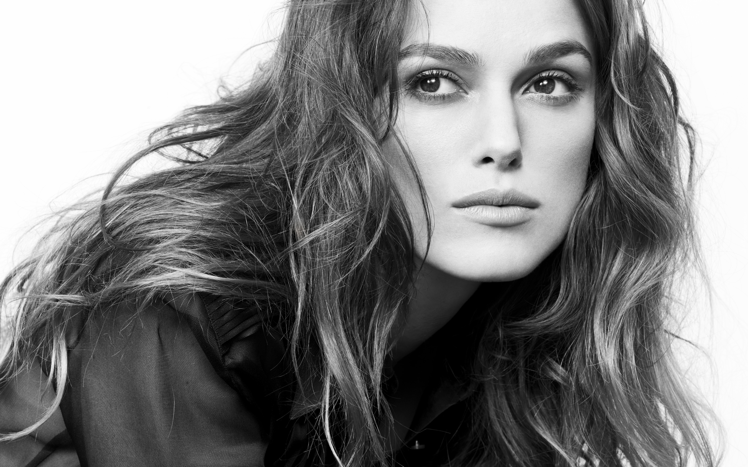 Keira Knightley, Aktorka, Czarno-Białe