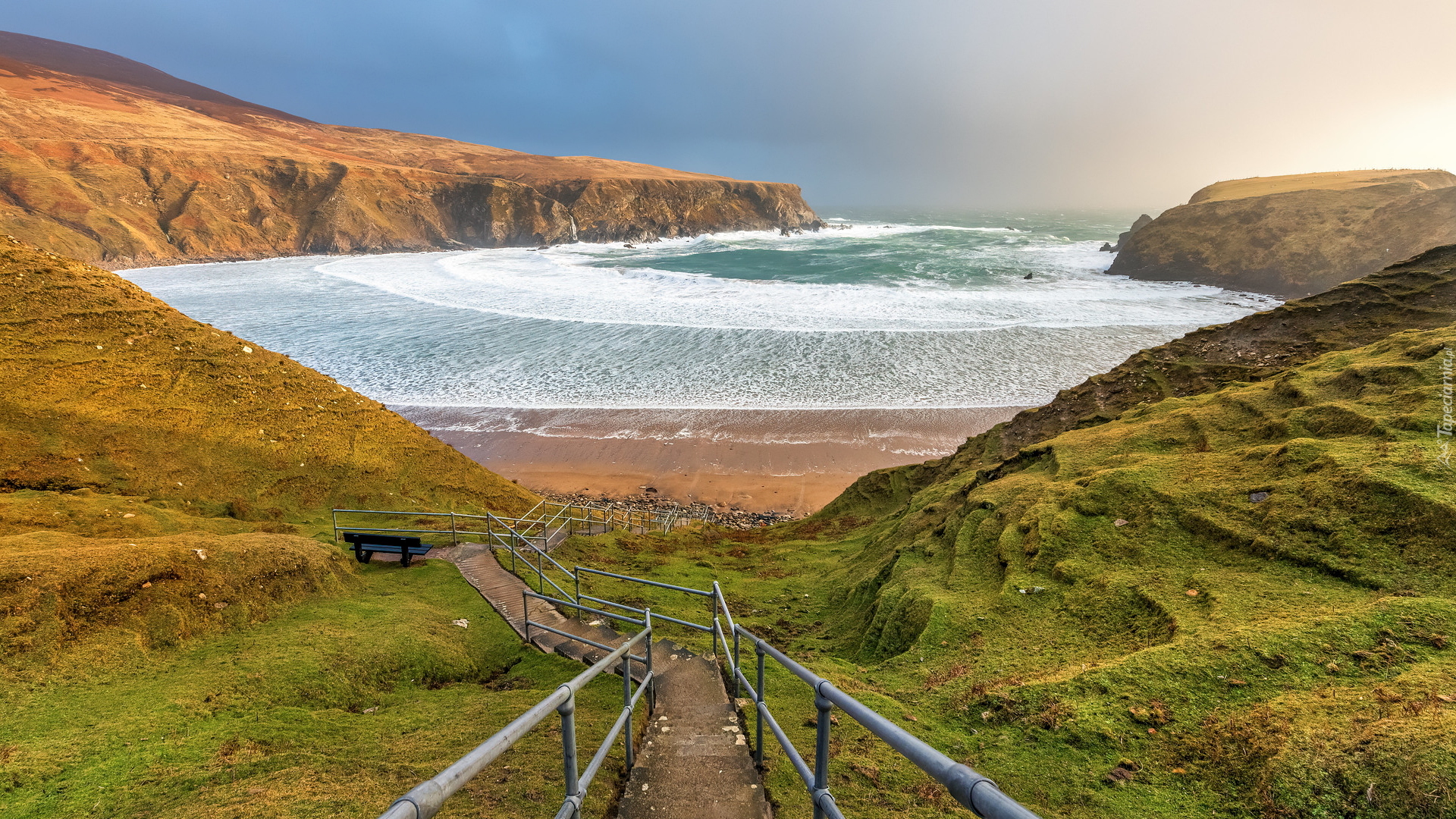 Zejście, Barierki, Morze, Zatoka, Klify, Plaża, Silver Strand Horseshoe Beach, Malin Beg, Hrabstwo Donegal, Irlandia