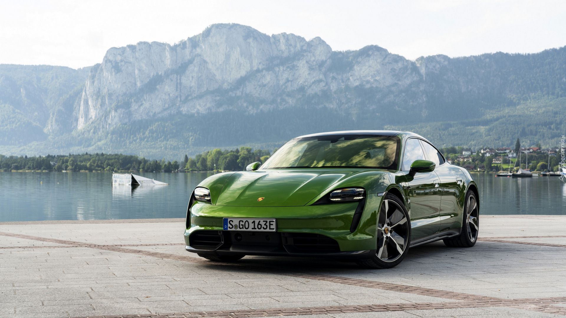Zielone, Porsche Taycan Turbo S
