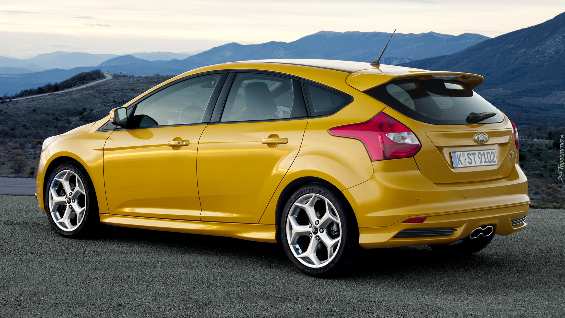 Żółty, Ford Focus ST