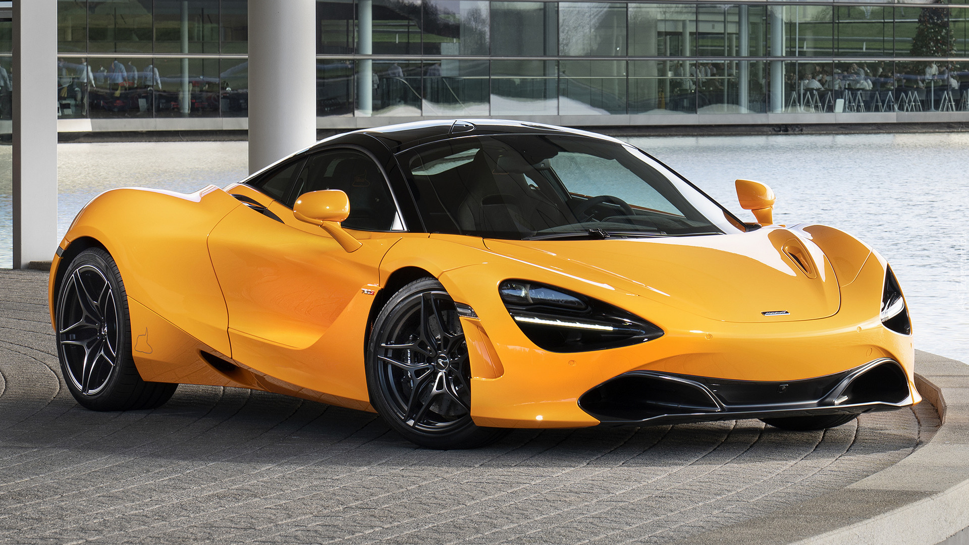 McLaren 720S, Żółty