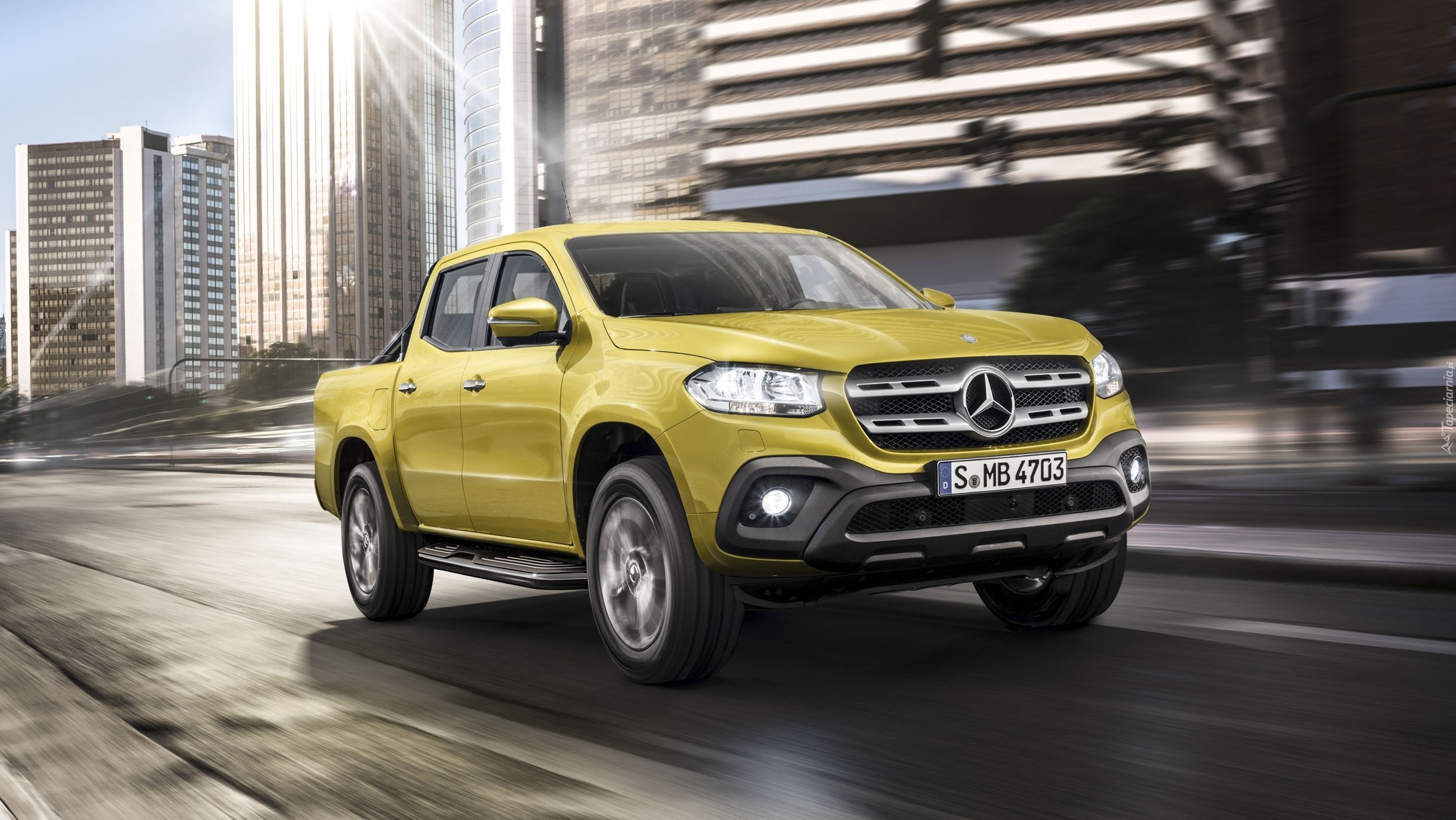 Mercedes-Benz X-Class Pick Up, 2017, Droga