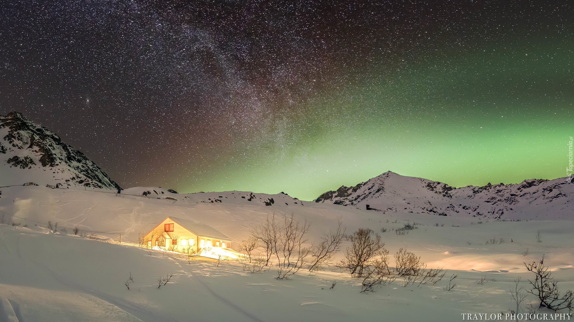 Zorza polarna, Gwiazdy, Zima, Góry Talkeetna, Oświetlony, Dom, Alaska, Stany Zjednoczone