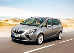 Opel Zafira, Tourer