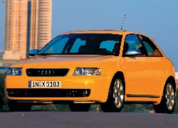 Żółte, Audi S3