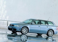 Audi A4, B7