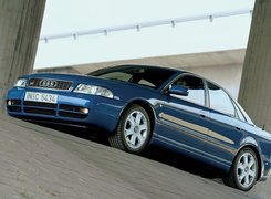 Audi A4, B5