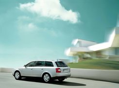 Audi A4, Avant
