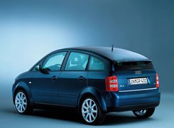 Niebieski, Audi A2