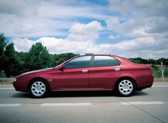 Bordowa, Alfa Romeo 166, Lewy Profil