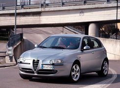 Alfa Romeo 147, Estakada