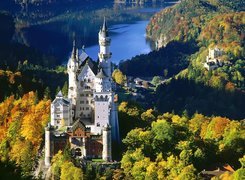 Niemcy, Bawaria, Zamek Neuschwanstein, Jesień, Lasy, Góry