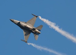 Myśliwiec, F16, Smugi, Niebo