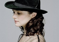 Rachel Weisz, Czarny, Kapelusz