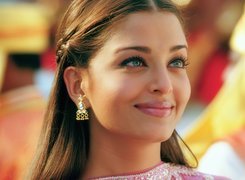 Radosna, Aishwarya Rai, Twarz, Kolczyk