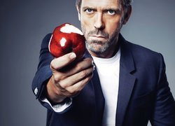 Hugh Laurie, Jabłko
