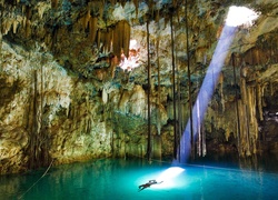 Jaskinia, Światło, Woda